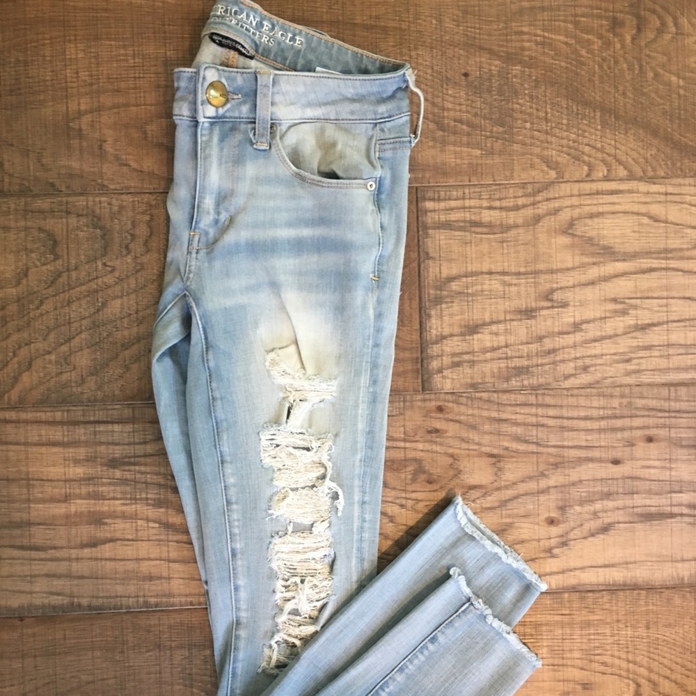 distressed AEO Jeans